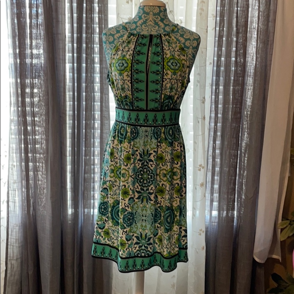 Women’s halter top knee length dress